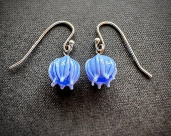 Blue blossom glass mini earrings