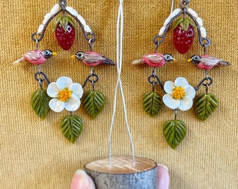 Grand Strawberry Thief Earrings