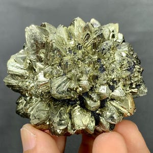 JUMBO Raw Pyrite Natural Crystal Specimens: Choose Size (&#39;A&#39; Grade Premium Quality Natural Rough Pyrite Crystals)