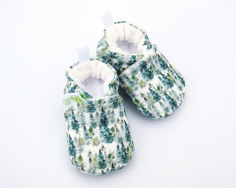 Organic Knit Baby Shoes: Vegan Forest Print, Soft Sole All Fabric