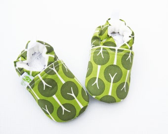 SALE Organic Vegan Aspen in Green / All Fabric Soft Sole Baby Shoes / Made to Order / Babies