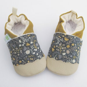 Classic Vegan Wood Floral / Non-Slip Soft Sole Baby Shoes / Made to Order / Babies Toddler Preschool image 6