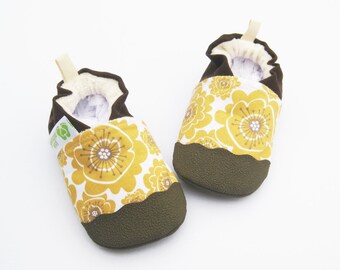 Organic Vegan Mumsy in Gold / non-slip soft sole baby shoes / made to order / babies toddlers preschool