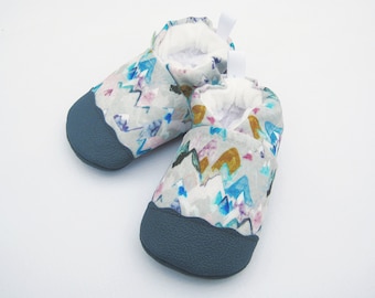 Zapatos de bebé Eco-Canvas Rosa Pastel Montañas: Mocasines veganos con suela suave antideslizante