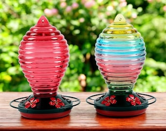 Blown Glass Hummingbird Feeder: Textured Garden Decor