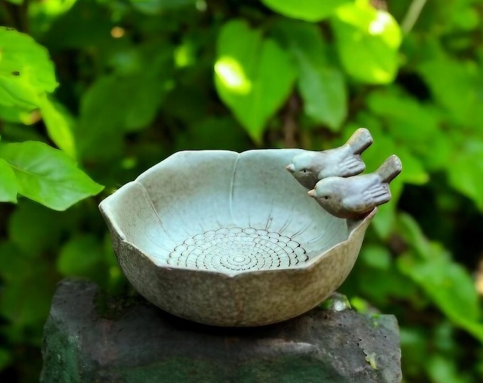 Ceramic Bird Bath: Vintage Twin Birds Garden Decor (15cm)