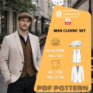 Könnte beinhalten: Ein Mann trägt einen beigen Blazer, eine braune Weste und eine braune Mütze. Das Bild enthält eine Grafik mit dem Text "MAN CLASSIC SET" und "PDF PATTERN". Die Grafik zeigt auch eine weiße Mütze, Weste und Blazer.