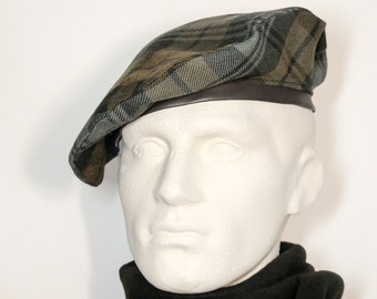 Black Watch, Heavy Weight, Weathered Tartan Beret, Men's Scottish Munro Tartan Tam ©