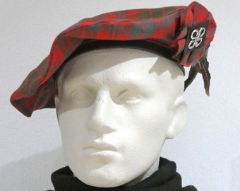 Men's Beret in Ross Red, Weathered Tartan, Highland Tam, Men's Bonnet ©