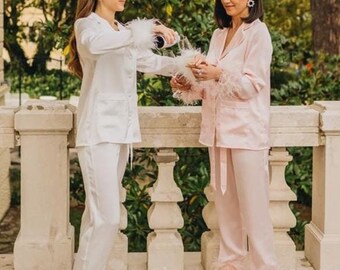 Personalized Satin Pyjama, Feather Bridal Loungewear, Bridesmaid Pyjama, Satin Sleepwear, Luxury Pyjama , Customized Pyjama Set for Wedding