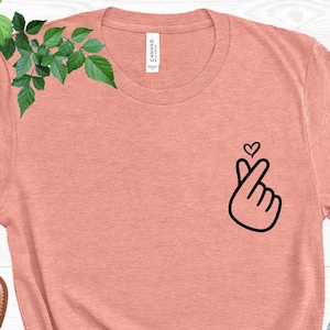 Korean Finger Heart Pocket Shirt, Minimalist Kpop Heart T-Shirt, Cute Korean Heart Shirt, K Pop Tee, Korean Love Gift, Kpop Clothing
