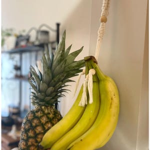 Macrame Banana Hanger | Boho Kitchen Storage Solution | Banana Bungee | Hanging Fruit | Banana Hanging | Small Kitchen Storage
