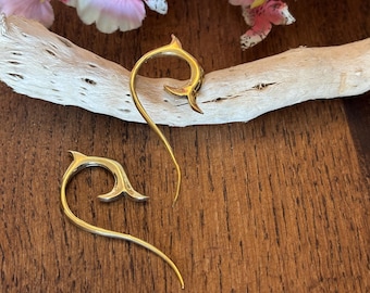 Aqua Curve Earrings - Minimal Brass Fishtail Design – Ocean-Inspired Boho Jewellery.