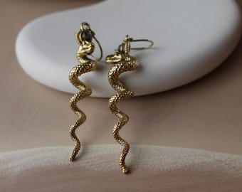Serpentina Spiral Dangles - Twisted Brass Snake Earrings in Gold Tone.