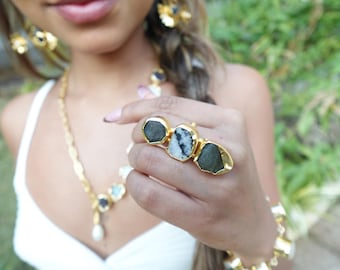 Earthbound Elegance Trio Stone Rings – Textured 18K Gold-Plated Brass Setting.