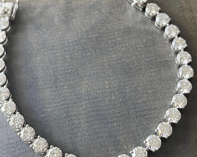 14k 3-prong Moissanite Tennis Bracelet: East West 3-Claw Design