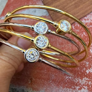 Moissanite Solitaire Bangle Bracelet 5.0mm Certified D VVS1 Moissanite 925/18k