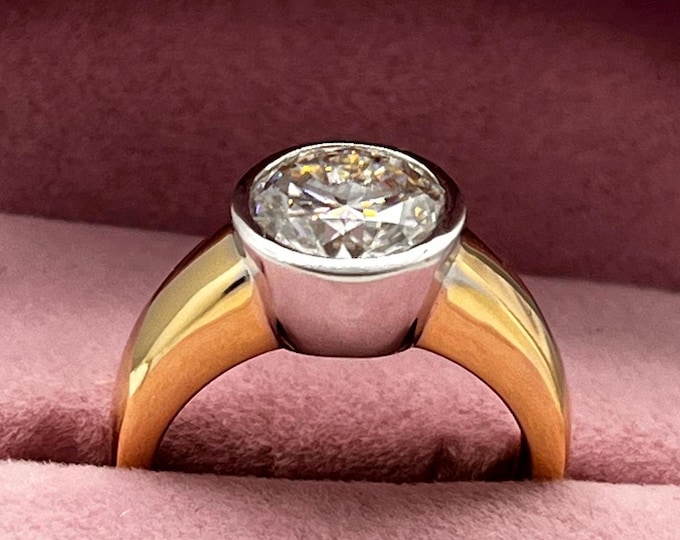 14k Gold Thick Band round Moissanite Bezel set Statement Ring 2tone au585