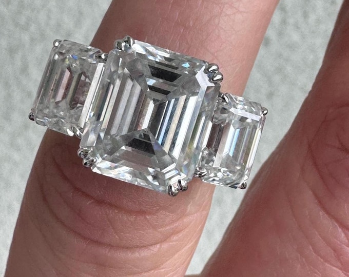 14k White Gold Moissanite Emerald Cut 3 Stone Ring - Size 5.5