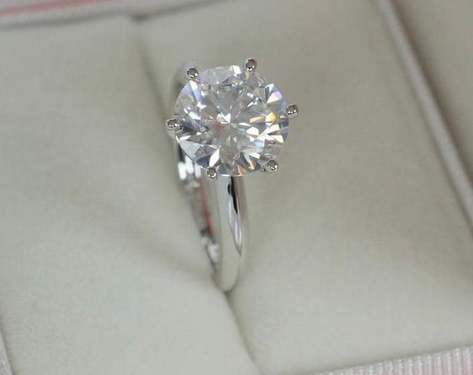 18k Gold 3.0ct Moissanite Engagement Ring 9.0mm D VVS1 au750