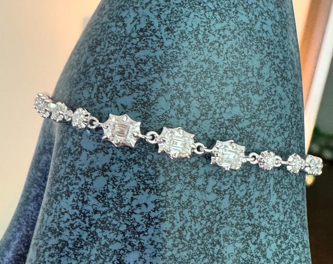 Emerald Moissanite Tennis Bracelet: Georgian Style, Certified D VVS1