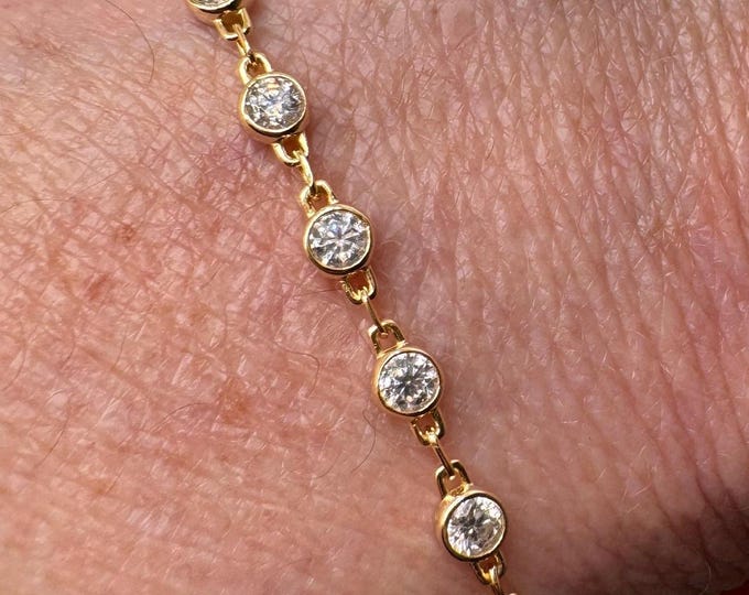 Bezel Moissanite Station Bracelet D VVS1 Certified Gemstone Chain Link (10k Gold)
