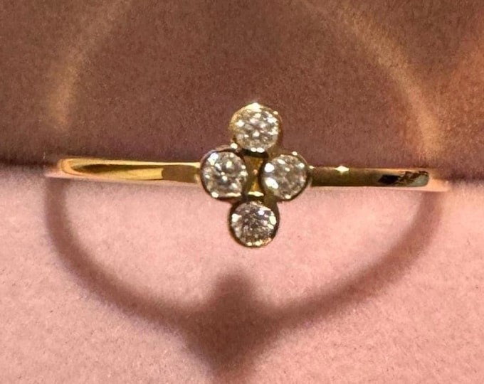 14k Solid Gold Moissanite Ring: Minimalist Clover Stacking Ring