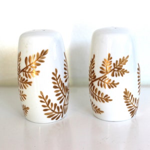 Hand painted salt and pepper shakers, gold ferns, painted fern floral S&P shakers image 5