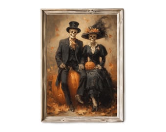 Pode incluir: Uma pintura emoldurada retrata um casal esquelético sentado em uma grande abóbora laranja. O esqueleto masculino usa uma cartola preta e um terno, enquanto o esqueleto feminino está em um vestido e chapéu pretos. Uma pequena abóbora esculpida repousa entre eles, com folhas de outono.