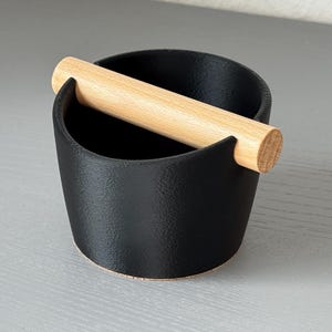 Rund kaffeknackningslåda | Knackningsbehållare med träpinne | Espressofiltertillbehör | 2 storlekar