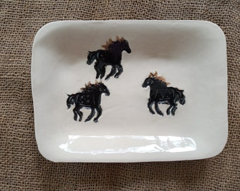 馬の陶器 - 馬好きの皿 - 馬の皿 - Etsy 日本