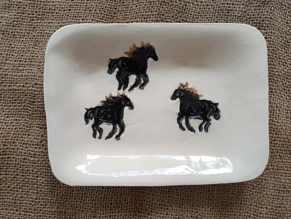 馬の陶器 - 馬好きの皿 - 馬の皿 - Etsy 日本