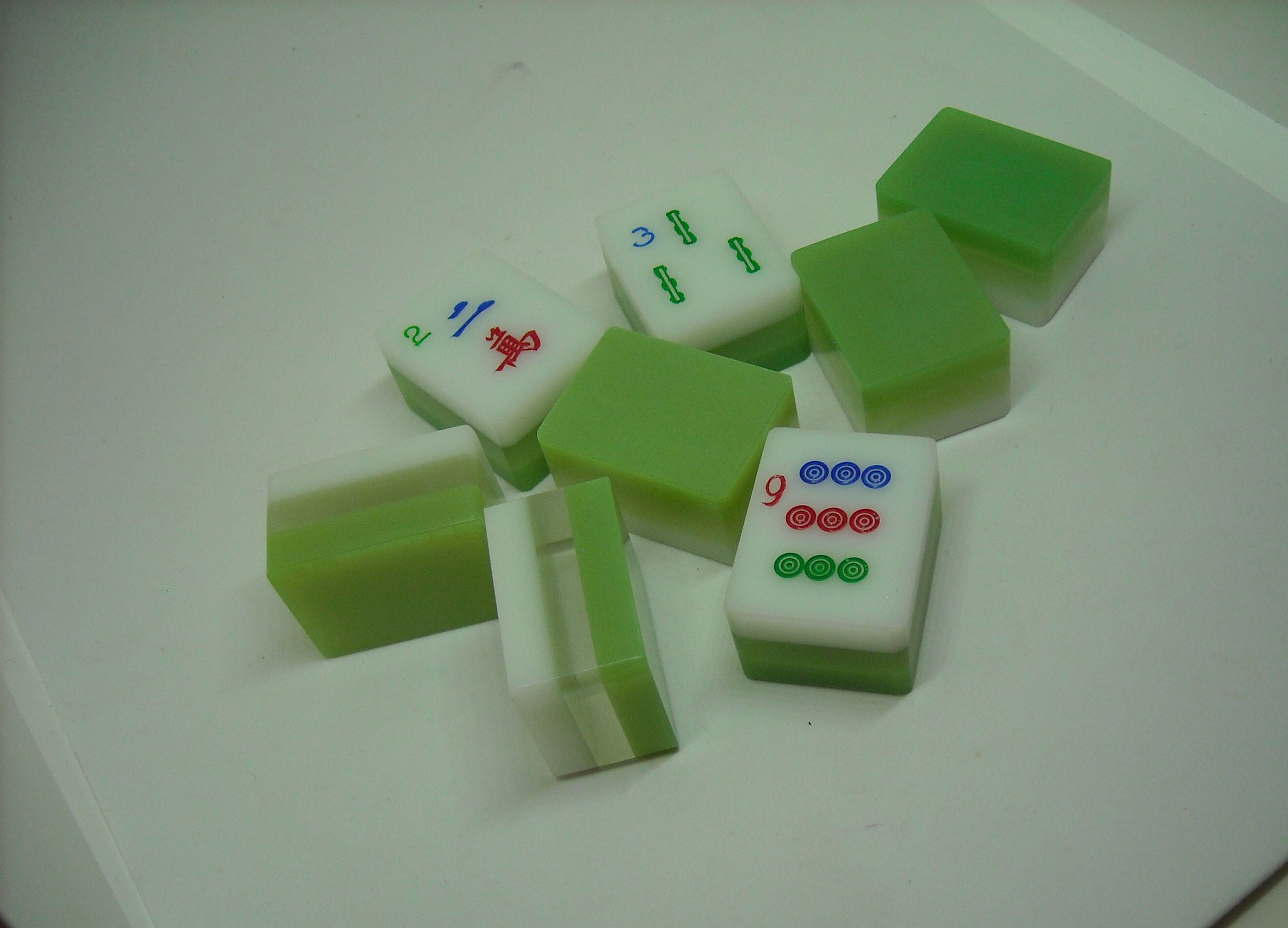8 Dreischichtige Mahjong Fliesen - Mahjong Fliesen zum Basteln - Mahjong Handwerk - Dreilagige grüne Mahjong - Handwerk Fliesen