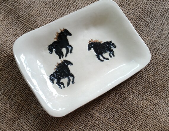 馬の陶器 - 馬好きの皿 - 馬の皿 - Etsy 日本