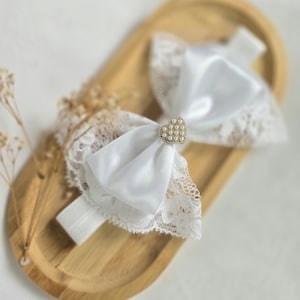 Baby Baptism Headband Lace Headband in Off White, Baby Christening Headband, with Lace Bow and Pearls, White Headband for Baptism