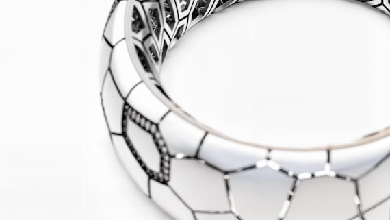 スターリングシルバーの幾何学模様のカフブレスレット：SF風ジルコン