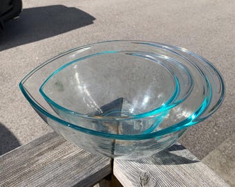 Juego de cuencos para mezclar Pyrex vintage con forma de lágrima, de 2,5 cuartos y 5 cuartos.