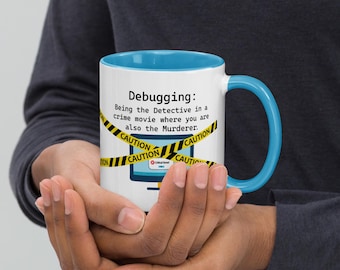 Caneca de depuração de codificação de computador com cor dentro