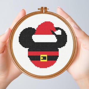 Mouse Cross Stitch Pattern ,  Little Mouse Hat Cross Stitch Pattern, instant download