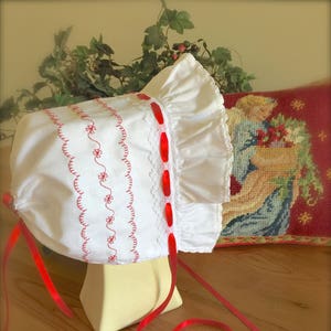 Baby Bonnet Juvie Moon Designs Ivory or White Baby Bonnet Decorative Stitching, Lace and Satin Ribbon image 2