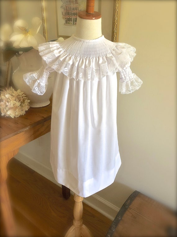 READY to SMOCK White Portrait Dress With Collar And Heirloom Lace DETAIL Size 12m to 5 Dress