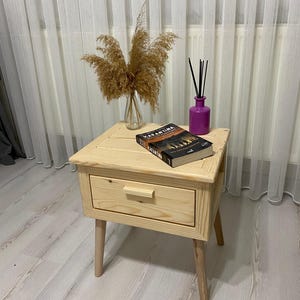 Table de chevet en bois, table de chevet en bois, table de chevet rustique, meubles de chambre à coucher, table de chevet unique, table de chevet avec tiroirs, table de salon