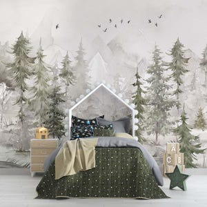 Kinder Tapete zum Schälen und Aufkleben, Weicher Bergwald Wandbild, Bäume, Kinderzimmer Wandbild