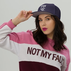 Snapback Golf Hat, Flat Bill Cap, Golf hat, Golf cap, Snapback golf hat, Golf fashion, Golf accessories, Golf gift, Golf present,Unique golf