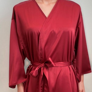 11.50 ALL SIZES - Bridal Party Satin Robes, Bridesmaid Robes, Gifts for Bridesmaids,  Bride Robe, Bridesmaid Gifts, Wedding Party Robes