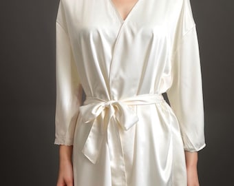 11.50 ALL SIZES - Bridal Party Satin Robes, Bridesmaid Robes, Gifts for Bridesmaids,  Bride Robe, Bridesmaid Gifts, Wedding Party Robes