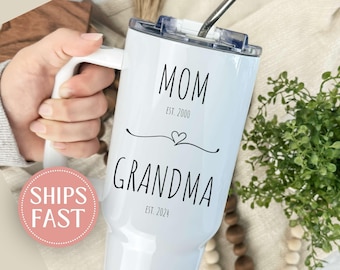 Personalized Grandma 40 oz Tumbler with Handle, Mom Grandma Est Pregnancy Reveal Tumbler, First time Grandma Announcement Gift from Daughter