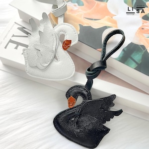 Real Leather Charm 100% Handmade, Swan Charm, Swan Keychain, Bag Charm, Bag Charm Leather, Leather Purse Charm, Leather Bag Charm