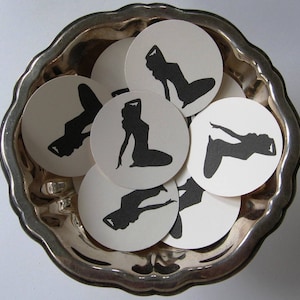 Pin-Up Girl Silhouette Tags Set of 10 Round Paper Gift Tags