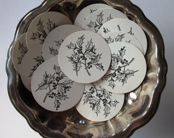 Holly Tags Round Gift Tags Set of 10